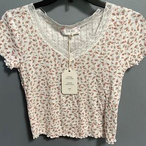 Pink Rose, white cropped top, V neck size S